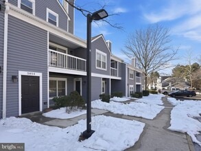 Building Photo - 5854 Orchard Hill Ct