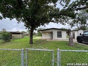 Building Photo - 6106 Cedar Valley Dr