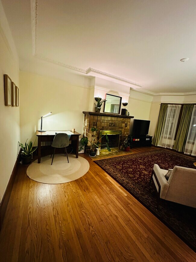 Foto del edificio - 40 S Hill Blvd