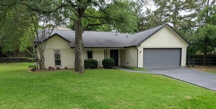 Building Photo - 104 Brookdale Dr
