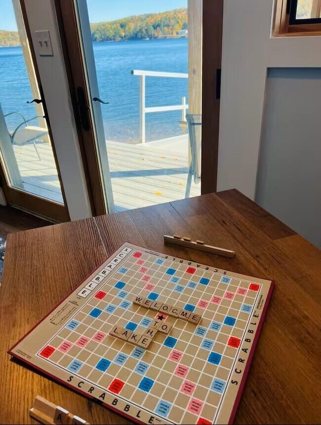 Building Photo - 44 W Shore Rd