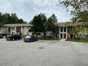 Building Photo - 580 N Main St Building Photo - 580 N Main St