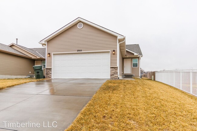 Building Photo - 4 br, 4 bath House - 2915 W Rose