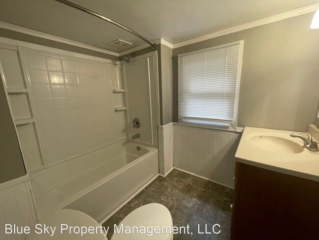 Foto del edificio - 2 br, 1 bath House - 641 Green St