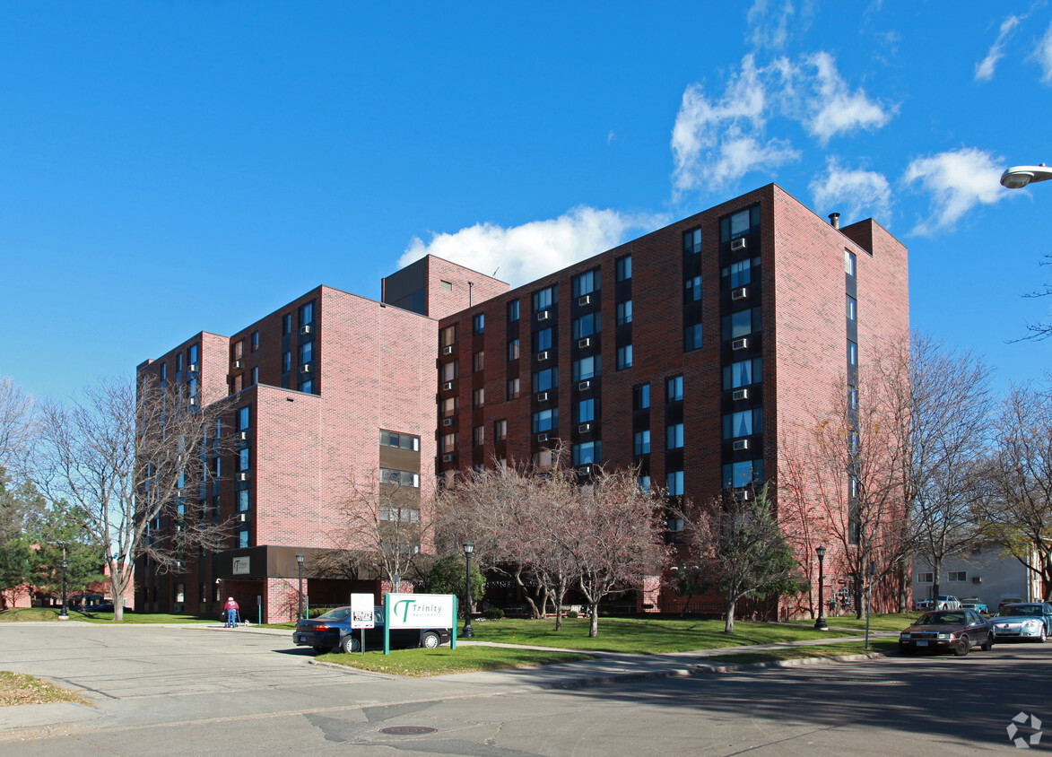 Primary Photo - Trinity High Rise Apartments