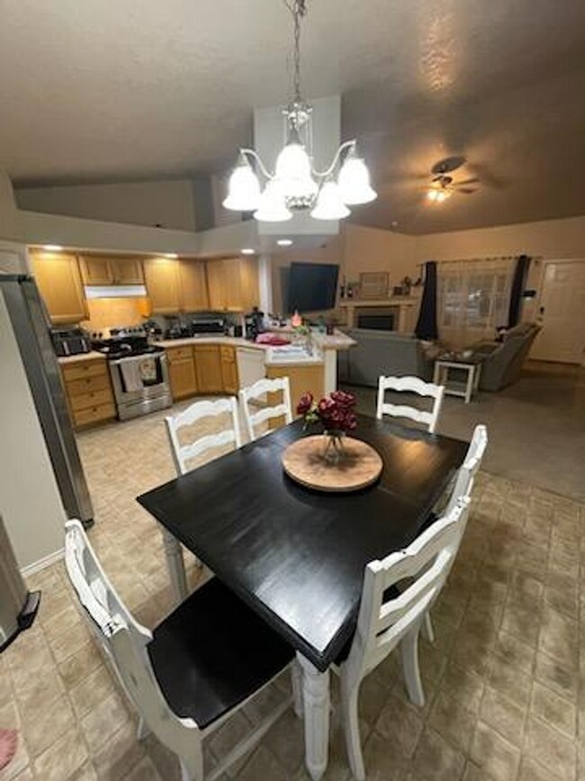 Foto del edificio - 3713 N Timber Lakes Way