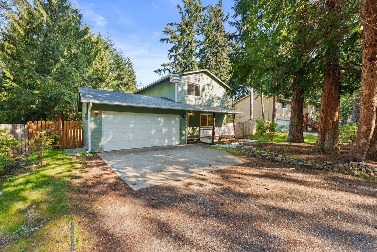 Foto principal - Clearwood Community Home in Yelm For Rent!...