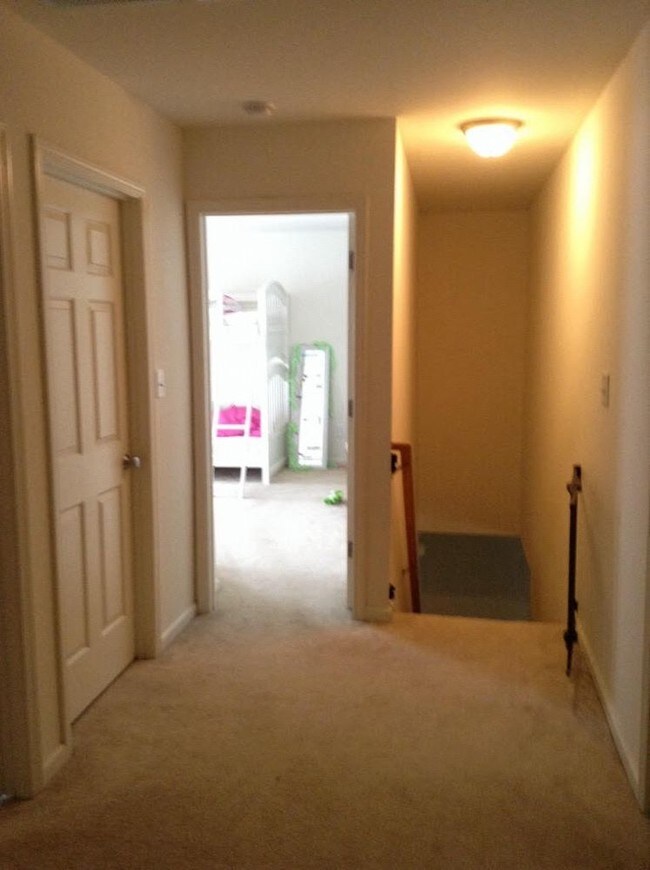 Foto del edificio - 4530 Shady Side Lane