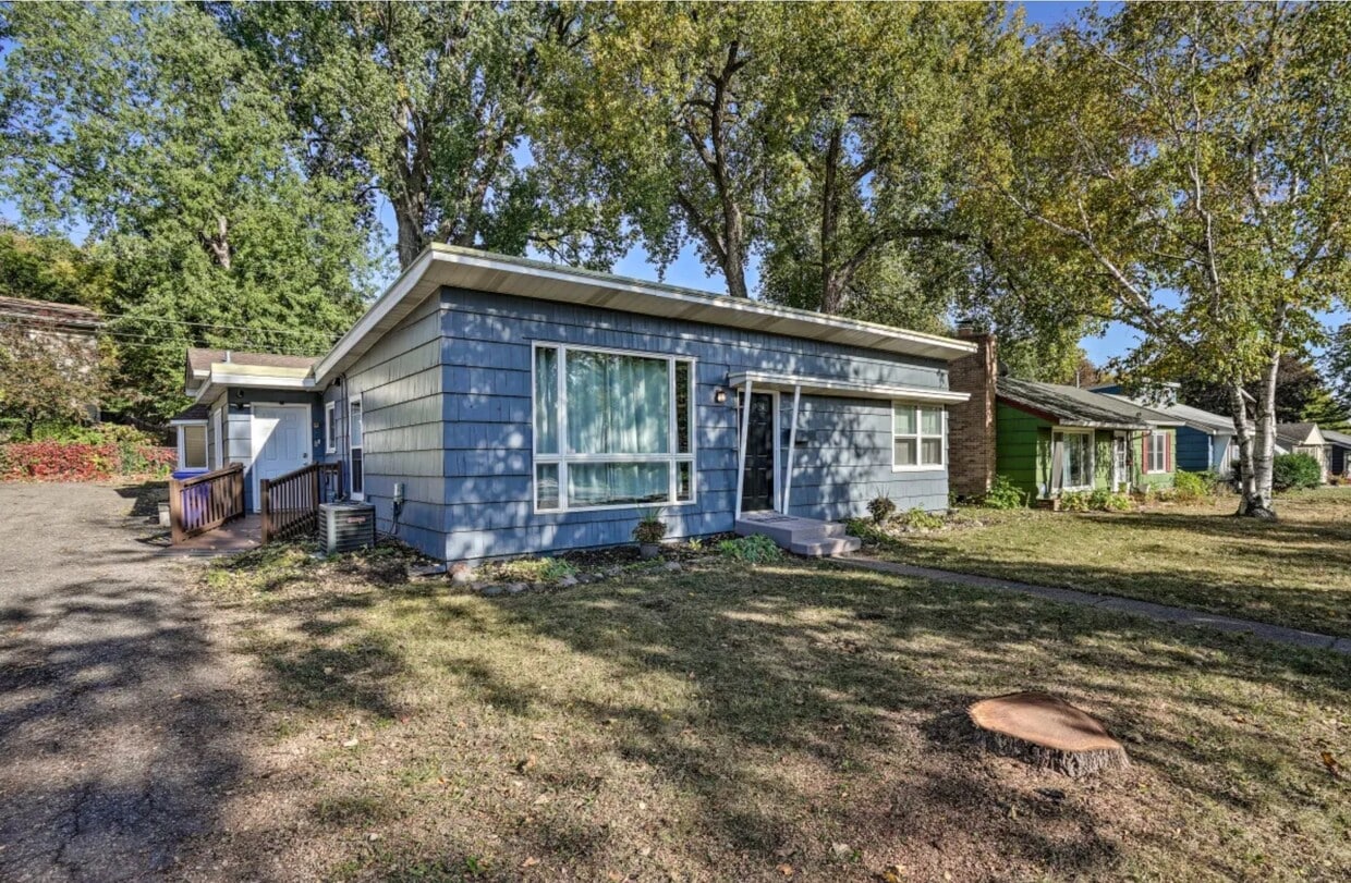 1186 Saint Paul Ave, Saint Paul, MN 55116 House Rental in Saint Paul