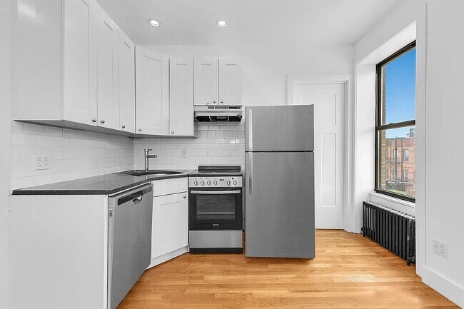 Foto del edificio - 369 Seventh Avenue