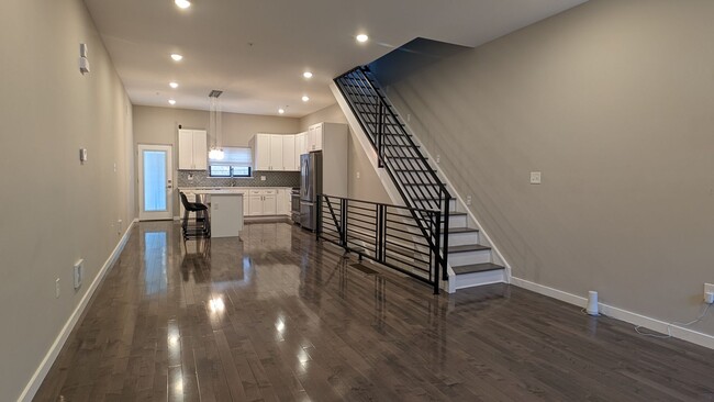 Building Photo - 3 Bedroom Home In Brewerytown.