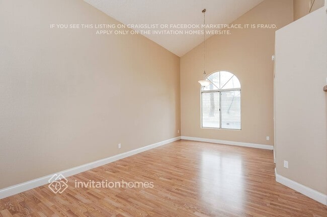 Building Photo - 14748 Westward Dr