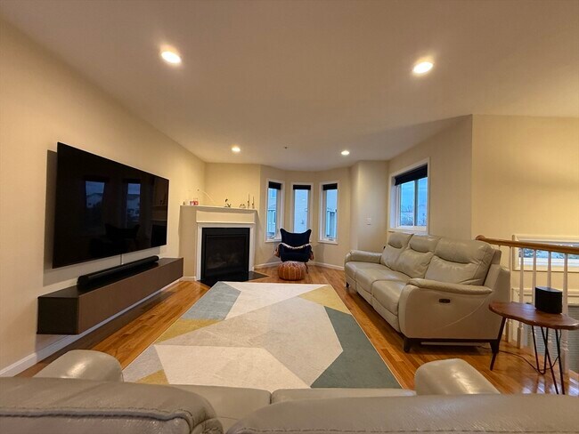 Foto del edificio - 32 John Hancock Dr