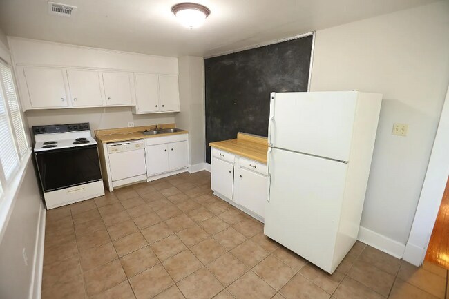 Foto del edificio - 820 N Spruce St