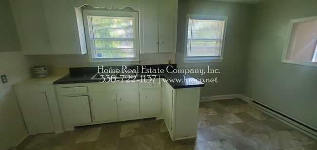 Photo - 1500 Montague Street House