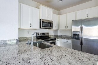 Building Photo - 1134 NW 40th Ter