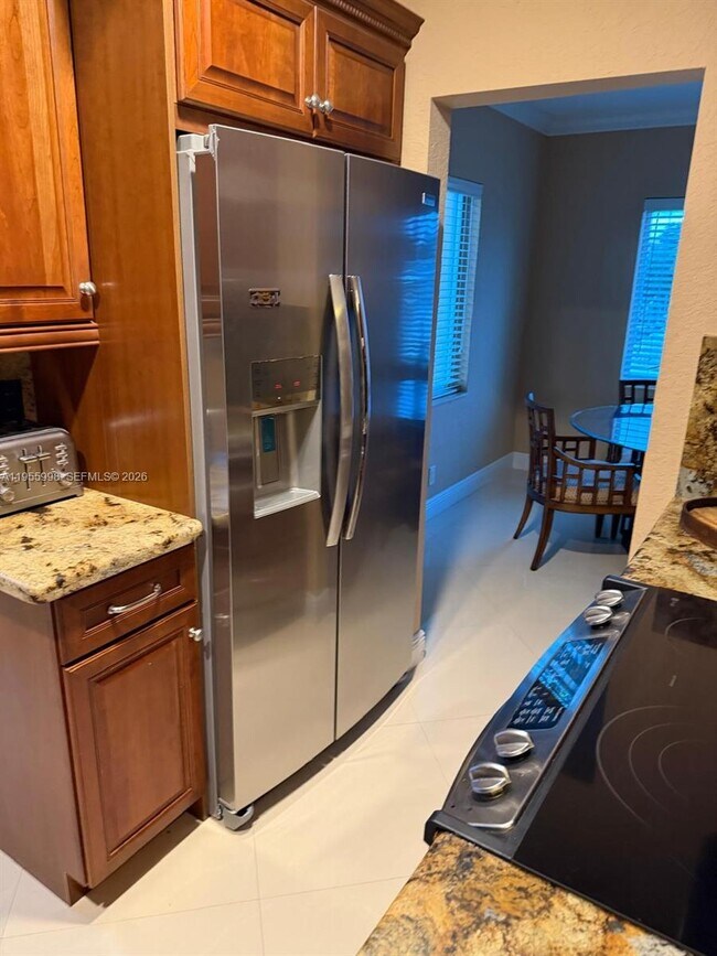 Foto del edificio - 830 NE 20th Ave