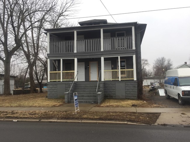 Building Photo - 509 E. Main - A