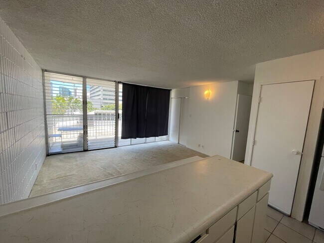 Building Photo - Kinau Villa- 1 Bed, 1 Bath w/Spacious Lanai!