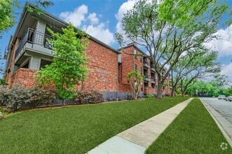 Building Photo - 4501 Druid Ln