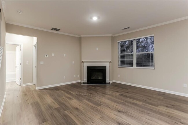 Foto del edificio - 143 Cool Creek Ct