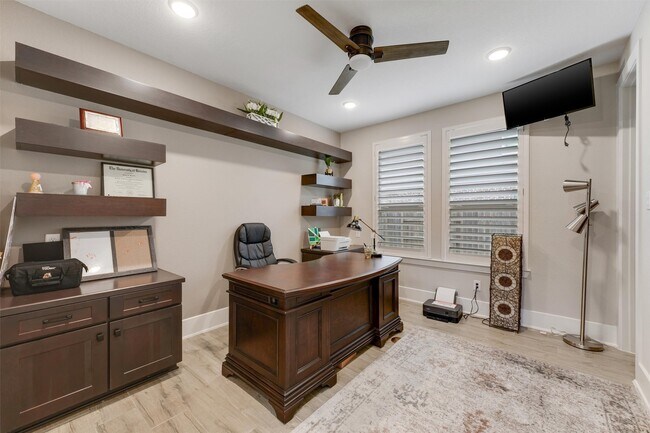 Foto del edificio - 23626 Providence Ridge Trail