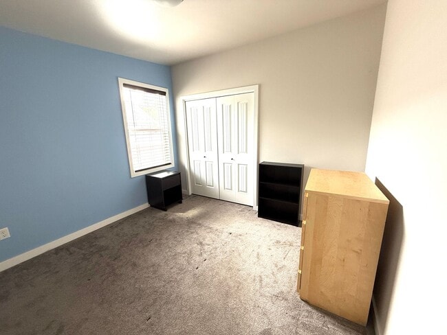 Building Photo - 2 Bed 1 Bath Single Family Home in Townsen...