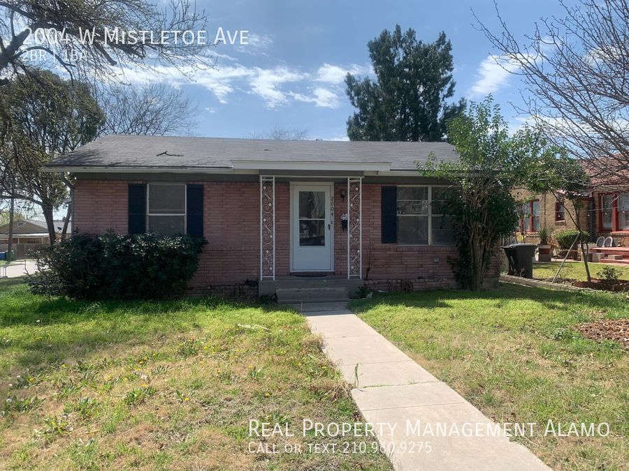 2004 W Mistletoe Ave, San Antonio, Tx 78201 - House Rental In San 