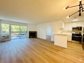 Building Photo - ven141