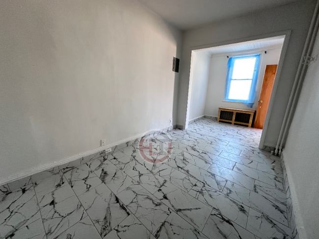 Photo - 1446 Gillespie Ave Apartment