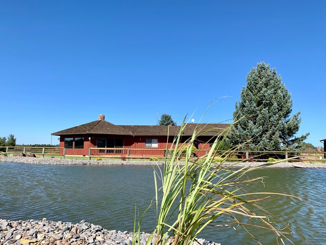 Foto principal - Spectacular Custom Home with Gorgeous Moun...