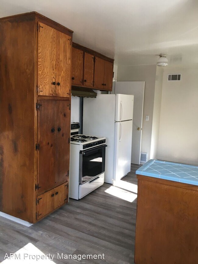 Building Photo - 3 br, 1.5 bath House - 14954 San Ardo