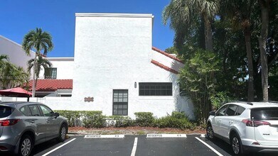 Building Photo - 20937 Bay Ct