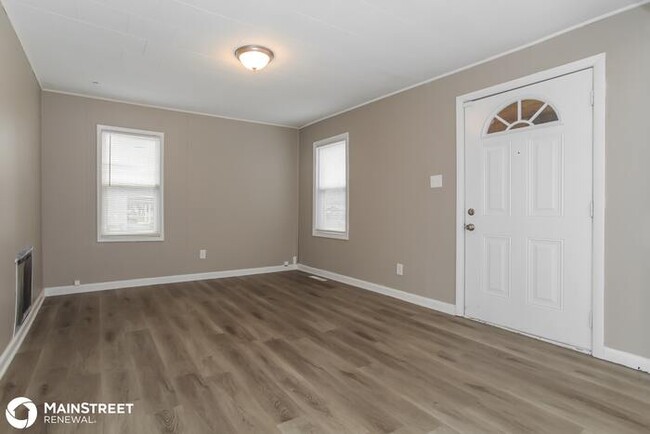Building Photo - 1028 MIDLAND AVE, COLUMBUS, OH 43223