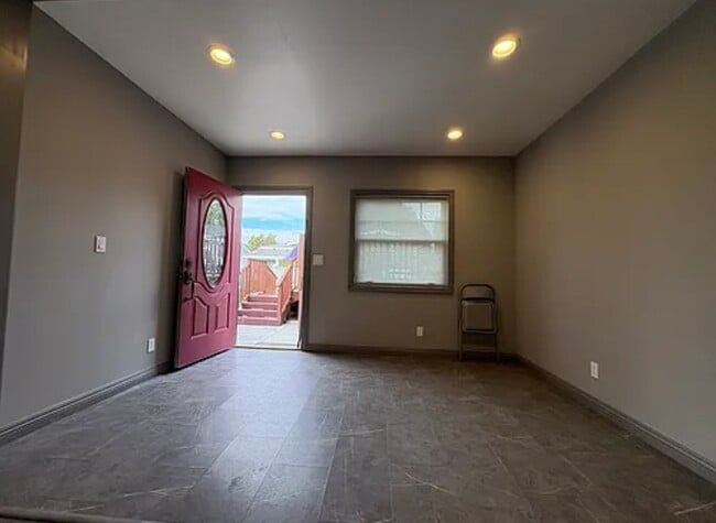 Foto del edificio - 1714 N Lincoln St