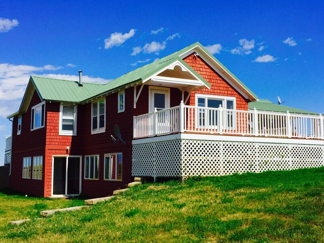 7825 Old Folsom Rd, Rapid City, SD 57703 House Rental in Rapid City, SD