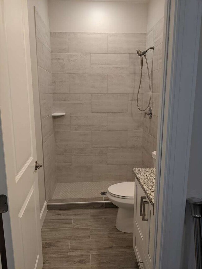 Master bath - 173 Pennfield St