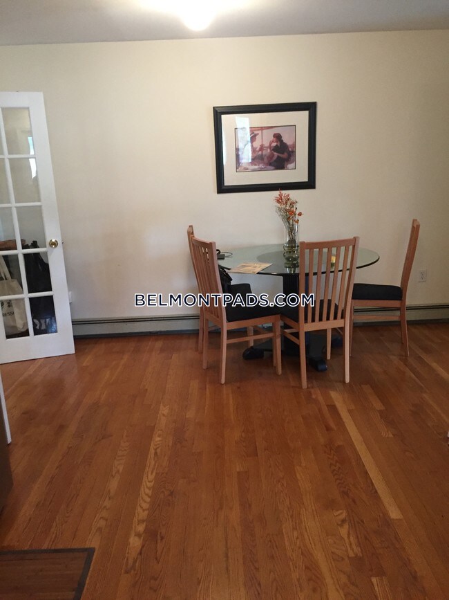 Foto del edificio - 73 Hittinger St