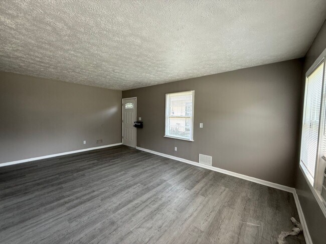 Foto del edificio - 3117 Hovey St