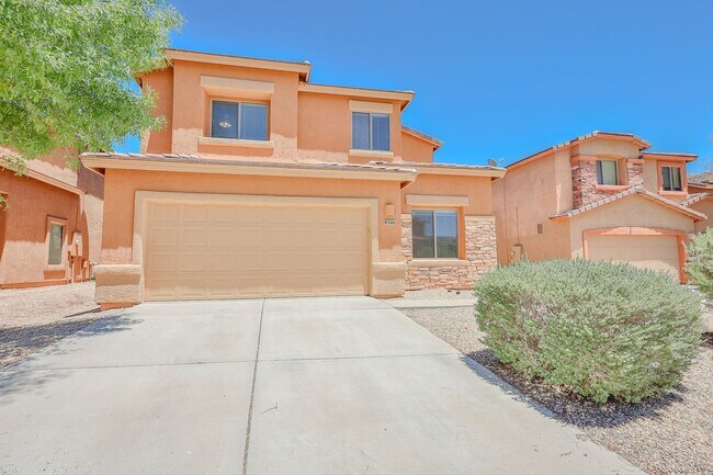 Building Photo - 4 Bedroom, 3 Bath