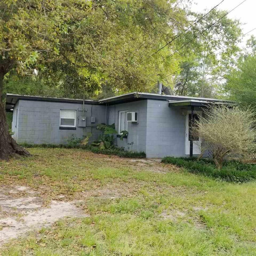 401 Lakeview Ave, Cantonment, FL 32533 House Rental in Cantonment, FL