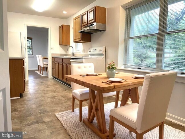 Building Photo - 158 Bifrost Way