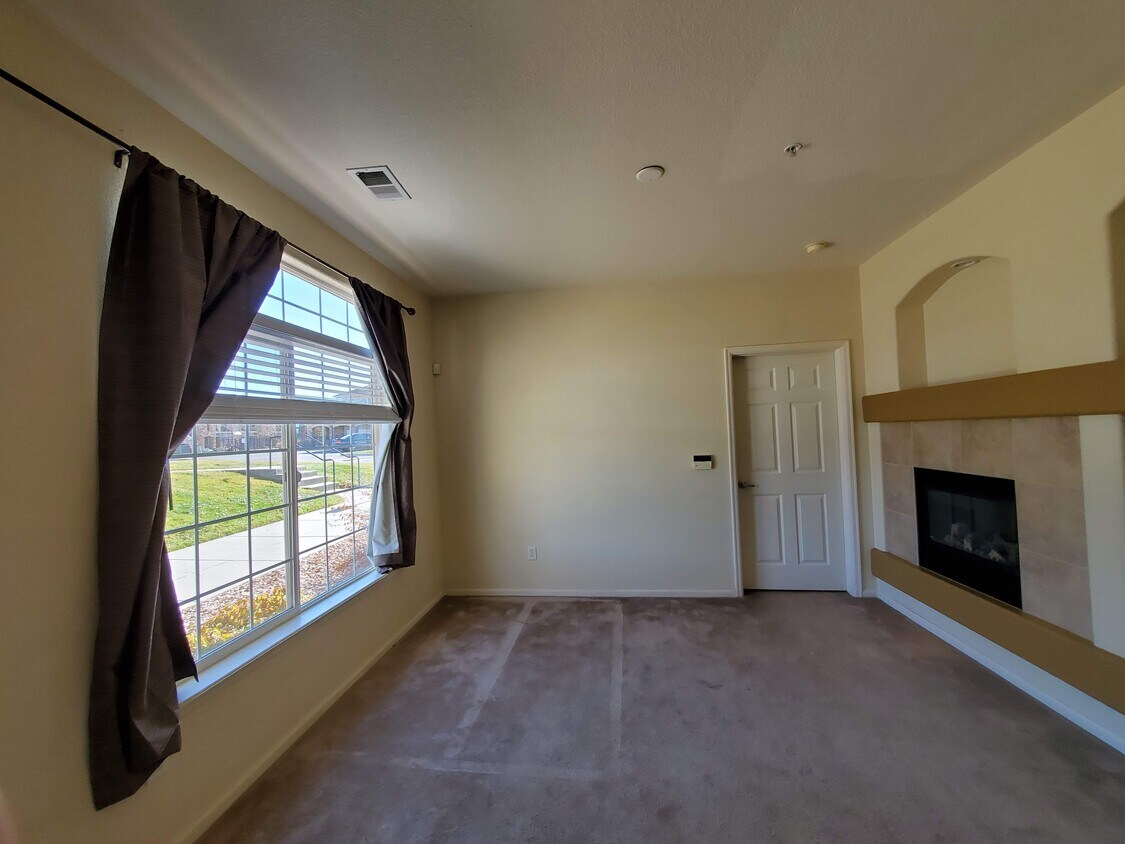 Living Room with Fireplace - 494 Black Feather Loop