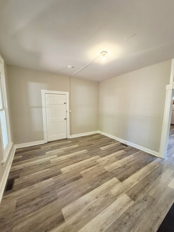 Foto del edificio - 3209 3rd Ave