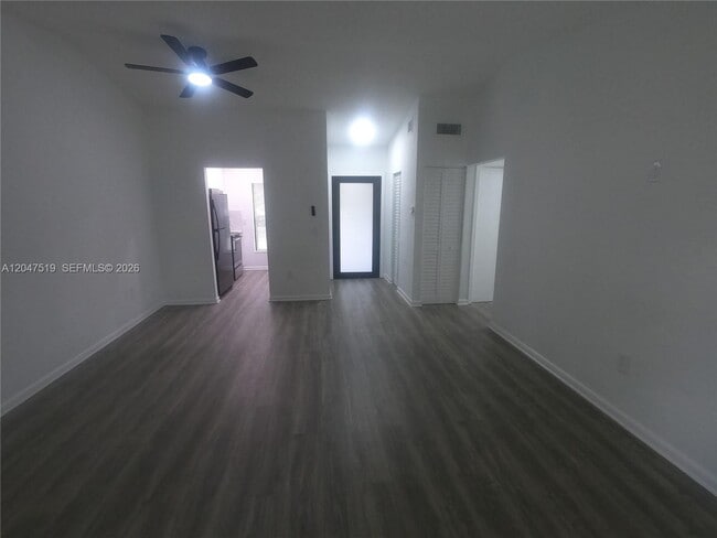 Foto del edificio - 3060 NW 204th Ln