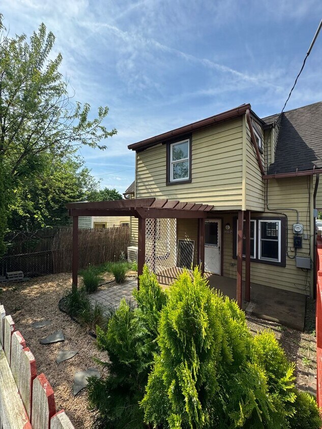 Foto principal - Single Family Home