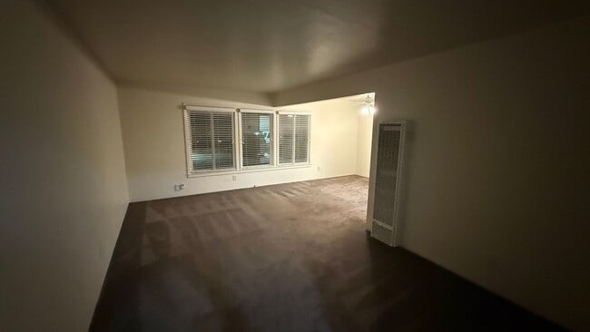 Building Photo - 216 Anita Rd