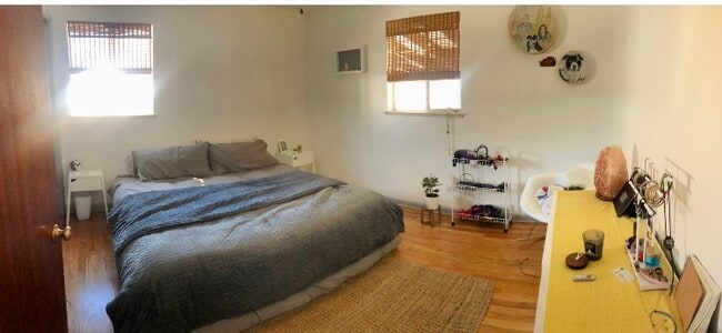 Fotografía del edificio - 3048 AMES ST