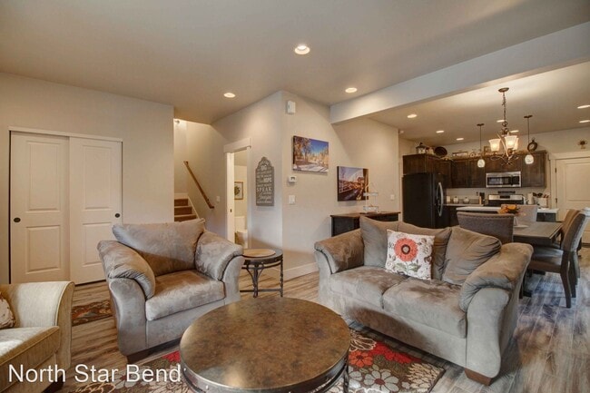 Building Photo - 3 br, 2.5 bath House - 20223 MERRIEWOOD LN