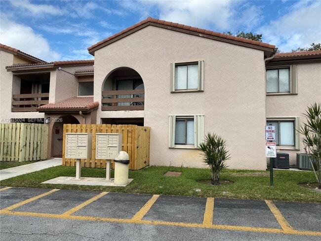 Foto del edificio - 8999 SW 123rd Ct